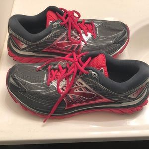 Brooks running sneakers